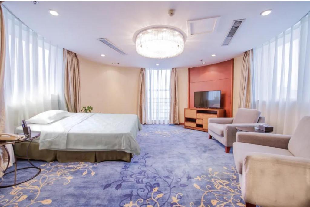 Linyi Blue Horizon Intenational Hotel Exterior photo