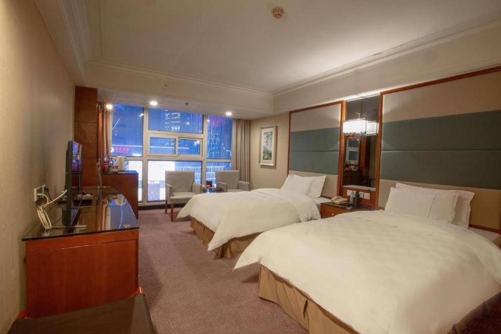 Linyi Blue Horizon Intenational Hotel Exterior photo