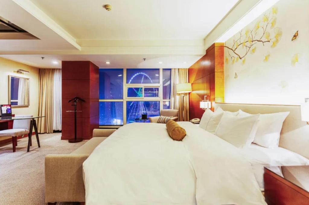 Linyi Blue Horizon Intenational Hotel Exterior photo